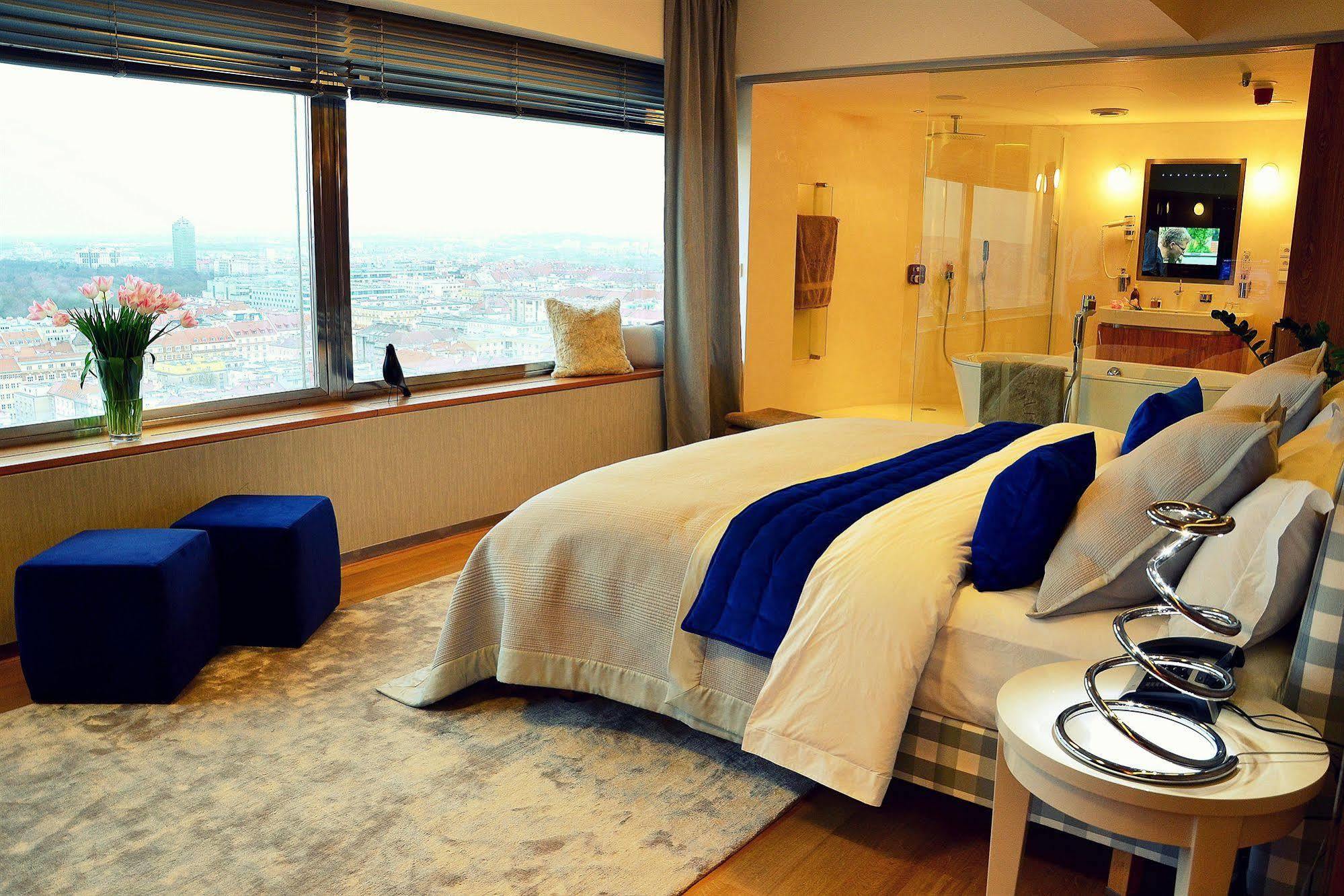 One Room Hotel Prag Dış mekan fotoğraf